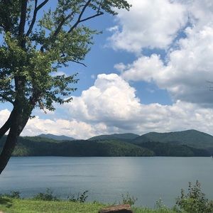 Meet your Posher, Chloe